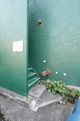 【エントランス】 | シャトルガーデン