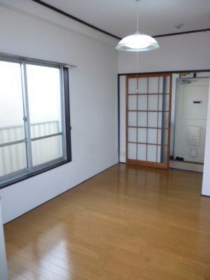 【洋室】 | 小町ビル