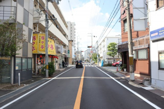 【前面道路含む現地写真】