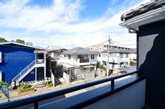 【展望】 | 周辺は低層住宅が立ち並ぶ静かな住環境です。