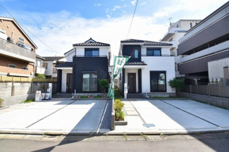 【外観】 | 現地見学や資料請求などお気軽にお問合わせ下さい。
周辺環境とあわせて現地ご案内致します。