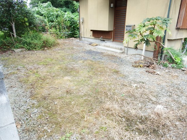 蔵王成沢町浦　戸建の駐車場