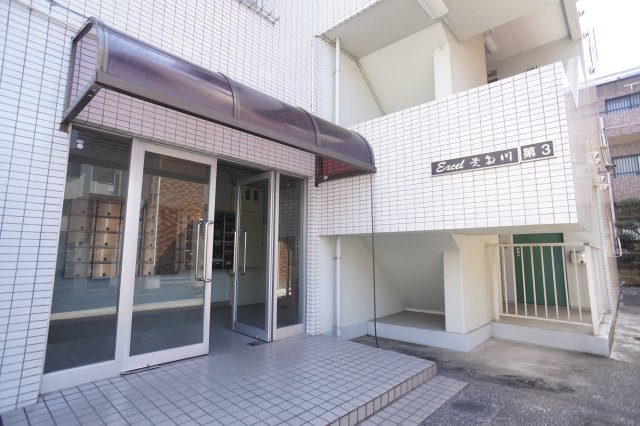 エクセル貴多川第3Ａのエントランス