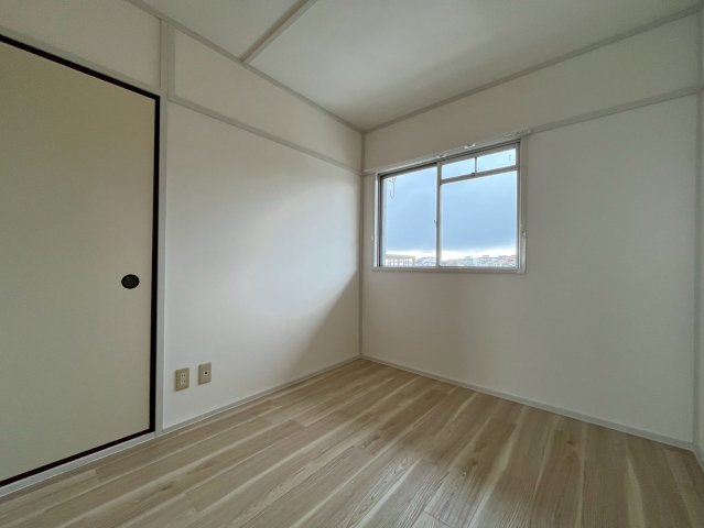 上高丸厚生年金住住宅のキッチン