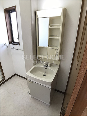 【独立洗面台】 | 宇野ハイツ | 独立洗面化粧台が付いています