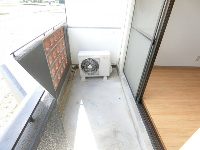 シャローム山城のバルコニー|同マンション別部屋写真