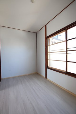 【洋室】 | 堺市東区丈六テラスハウス