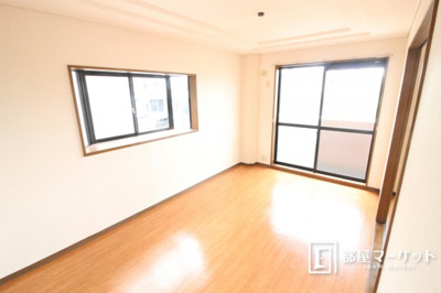 【内装】 | Ｓティファニー