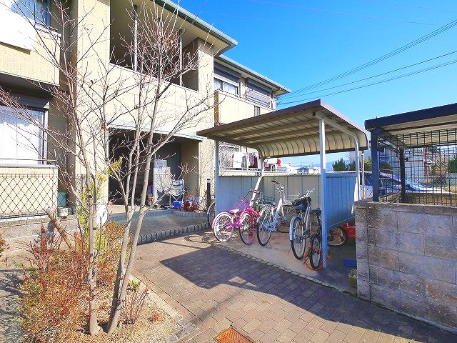 サニーサイドDのその他共用部分|自転車置き場