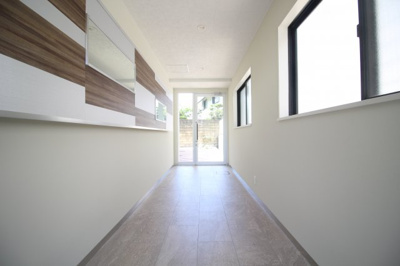 【エントランス】 | ネバオフィス