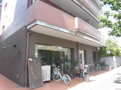 ラ・ファルド嵯峨の外観