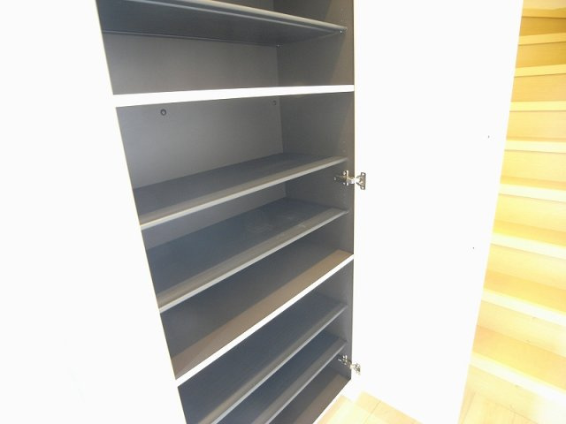 【玄関】 | リエート新田Ⅰ | シューズボックス