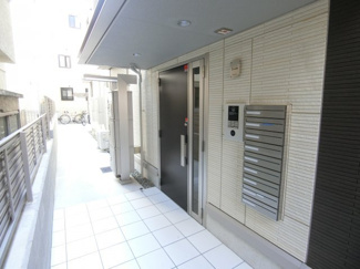 【ロビー】 | CLAIR