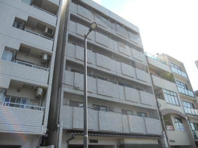 ダイヤモンドパレス堀川の外観