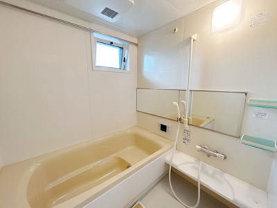 【浴室】 | デラッセ真美ヶ丘