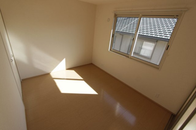 【洋室】 | デラッセ真美ヶ丘