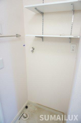 上益城郡益城町大字惣領のアパートの洗面所