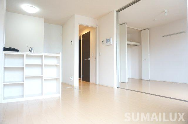 上益城郡益城町大字惣領のアパートの居間・リビング