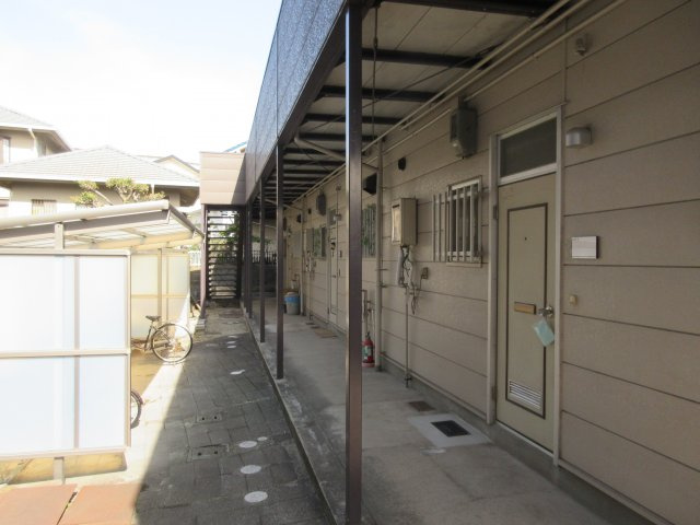 サンフォーブルふじの外観