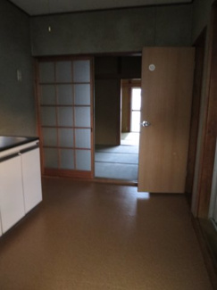 【キッチン】 | しげる荘 | 毎日通る玄関はこちらです