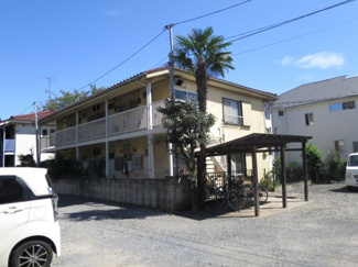 【外観】 | しげる荘 | 外観は落ち着いています