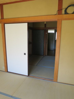 【和室】 | しげる荘 | 日本らしい落ち着いた雰囲気の和室です