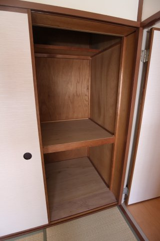 伊川谷住宅の収納