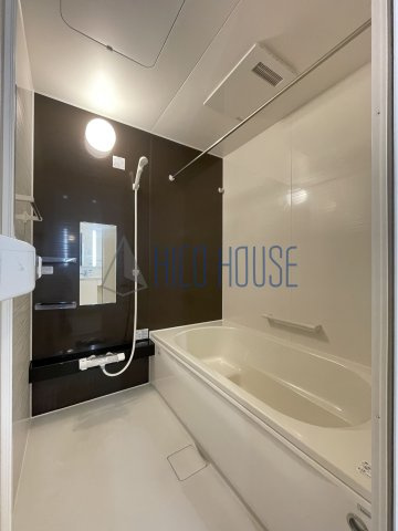 メゾン茶々の浴室