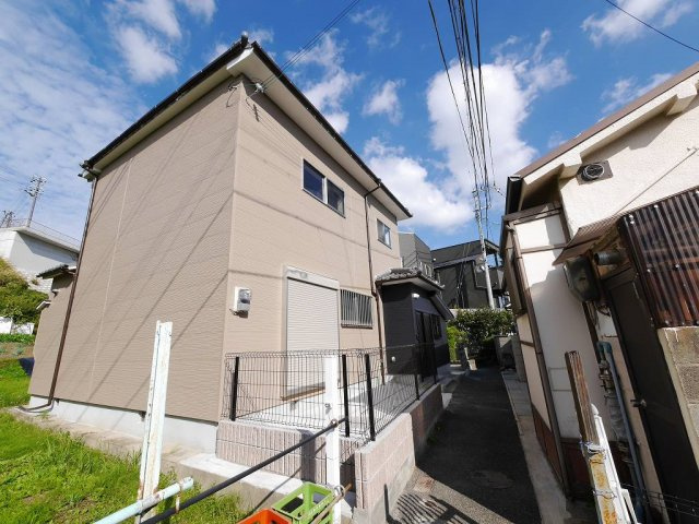 朝霧南町3丁目戸建の外観