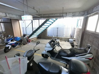 【その他共用部分】 | バイク置場です。