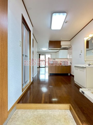 ピュアハウスの玄関|落ち着いた玄関です