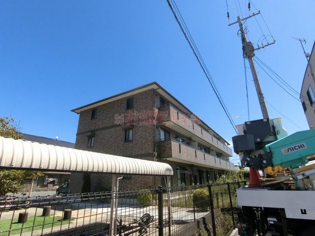 ビュー・アゼリアの外観