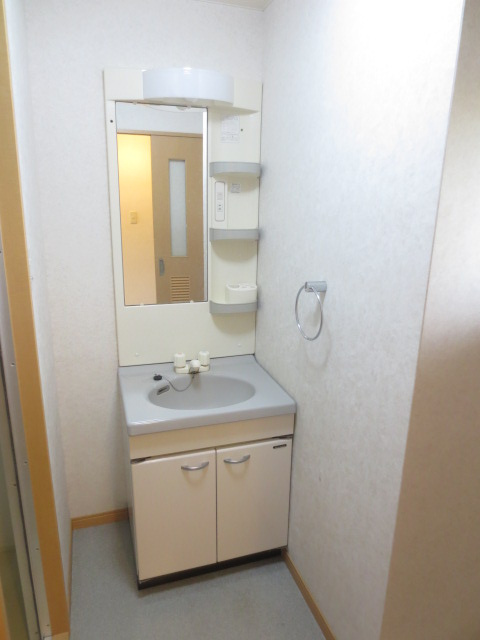 熊本市東区健軍１丁目の賃貸マンションの独立洗面台