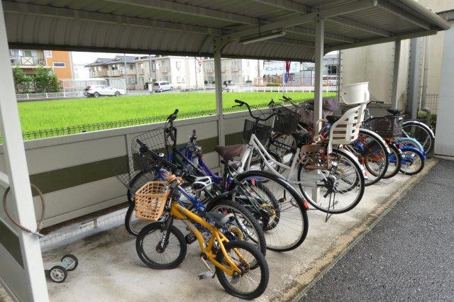 エスメラルダのその他共用部分|自転車置き場