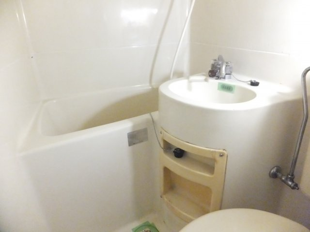 ジュネパレス船橋第５３の浴室