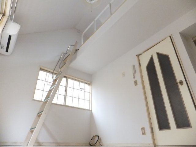 ジュネパレス船橋第５３の洋室