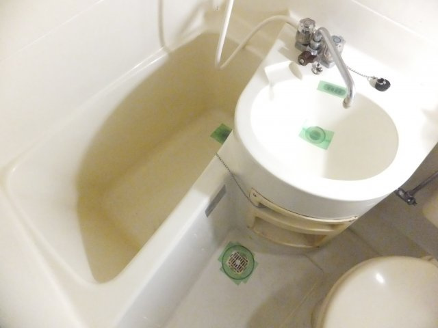 ジュネパレス船橋第５３の浴室