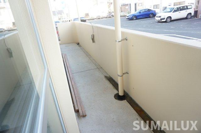 熊本市東区東京塚町の賃貸マンションのバルコニー