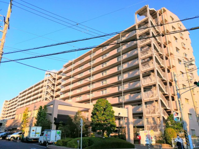 【外観】 | 湘南サザン260　1階　3ＬＤＫリノベーション済マンション【仲介手数料無料】　