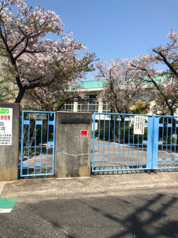 岸和田市小松里町　戸建の周辺|八木南小学校まで徒歩9分（約657ｍ）です。
