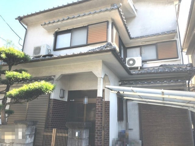 岸和田市小松里町　戸建の外観