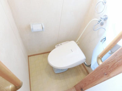 【トイレ】 | 檜川町3丁目貸家 | 落ち着いた色調のトイレです