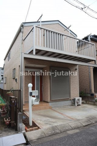 鷺沼４丁目　中古戸建　平成２４年建築の外観|鷺沼４丁目　中古戸建　京成津田沼駅徒歩１６分の立地　平成２４年建築　空家　南西側４ｍ道路面（位置指定道路）公営水道・都市ガス・本下水　収納たっぷりの家