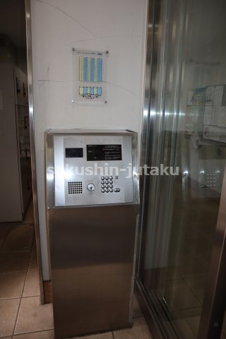 グリーンハイツ八千代　１０階部分のエントランス|オートロック