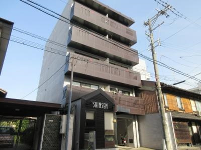 アビヨン21の外観