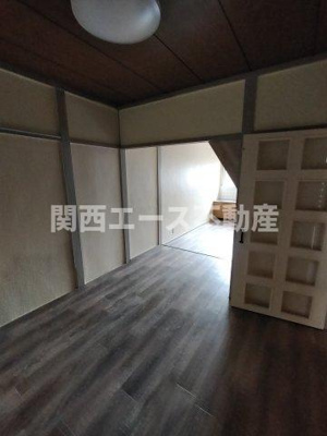 【居間・リビング】 | 川田2丁目貸家