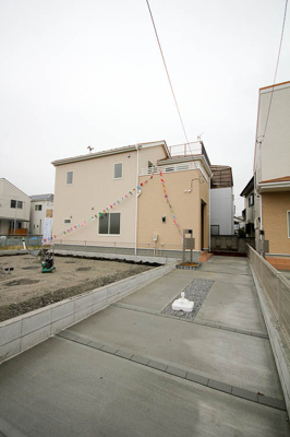【前面道路含む現地写真】 | 鷹野3丁目　2号棟2780万円