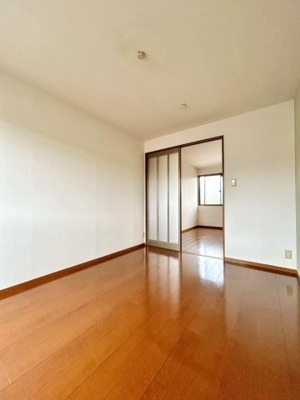 【洋室】 | グランシャリオⅡ