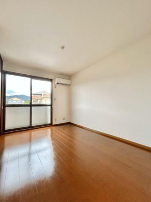 【洋室】 | グランシャリオⅡ