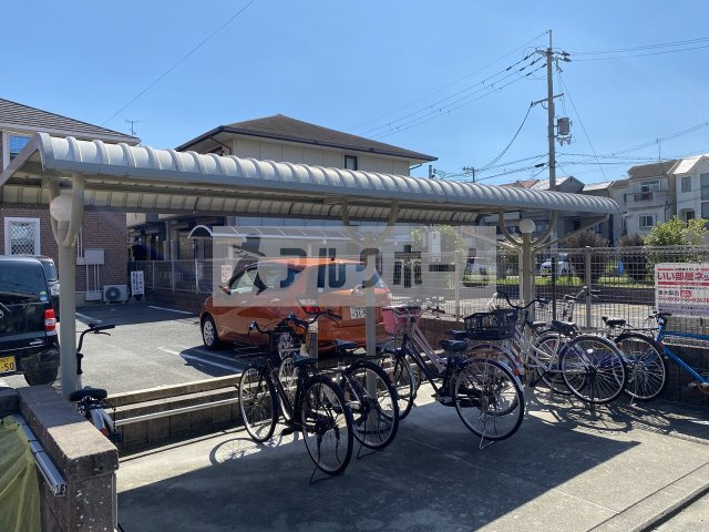 ロイヤルヴィラ弓削のその他共用部分|ロイヤルヴィラ弓削（志紀駅）　駐輪場